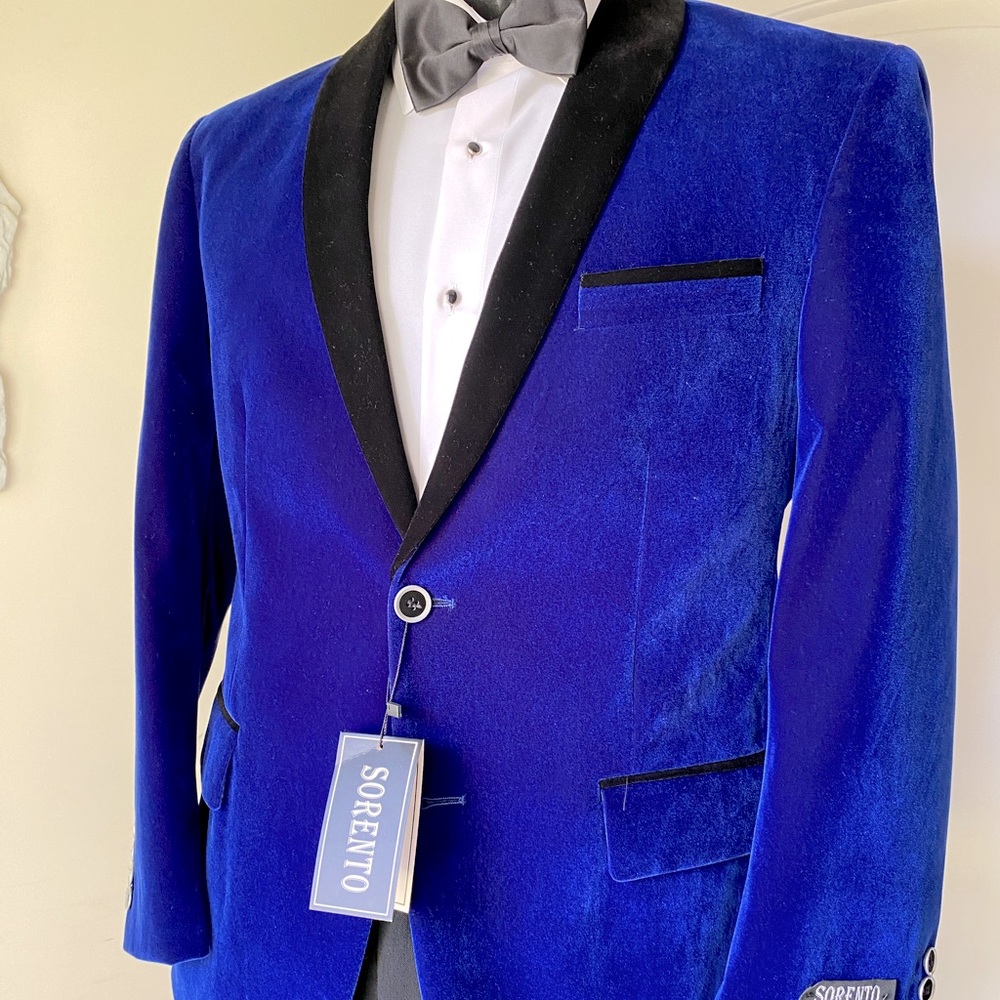 BRAND NEW shawl lapel blue Velvet Sorento Jacket